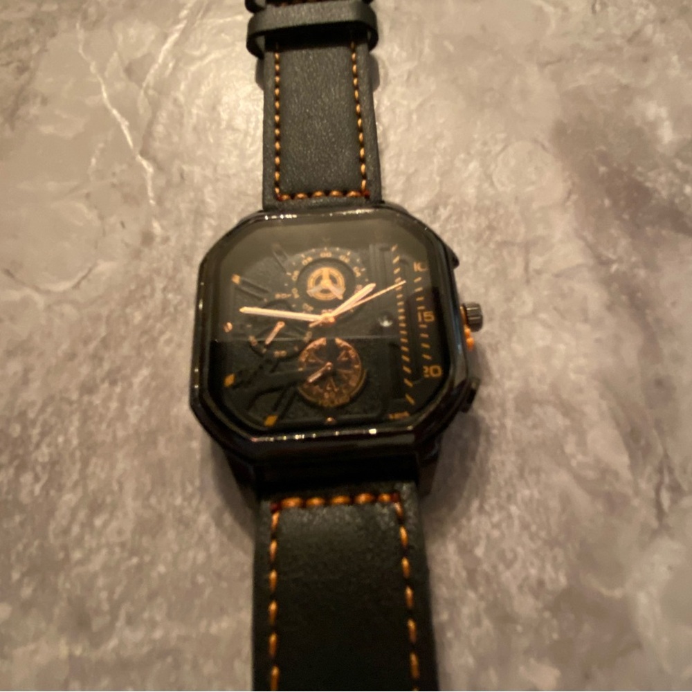 Black and Gold Men's Watch
